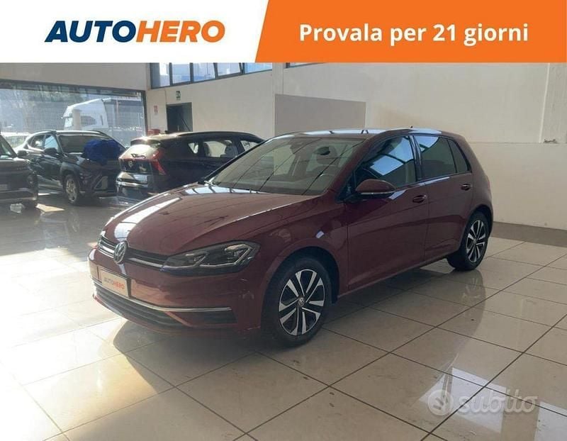 Rosso Usata 2019 VW Golf Tre volumi | 16.199 € (Buon prezzo) - Immagine 1/2