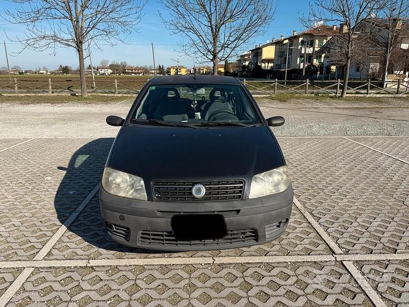 Usata Fiat Punto 2003 Nero Utilitaria