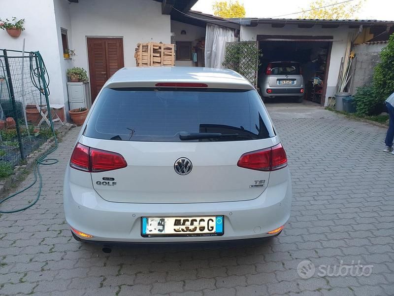 Usata VW Golf VII 105 CV (77 kW) 2015 Bianco Berlina