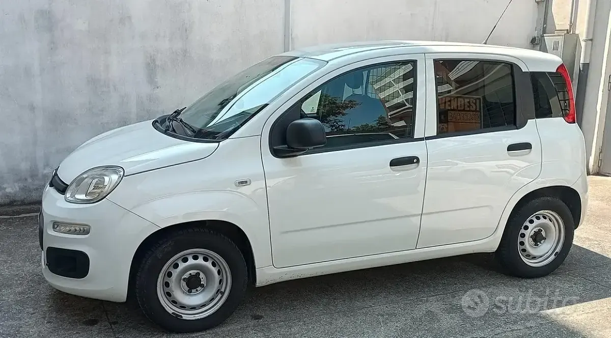 Usata Fiat Panda Pop 69 CV (50 kW) 2018 Bianco Utilitaria