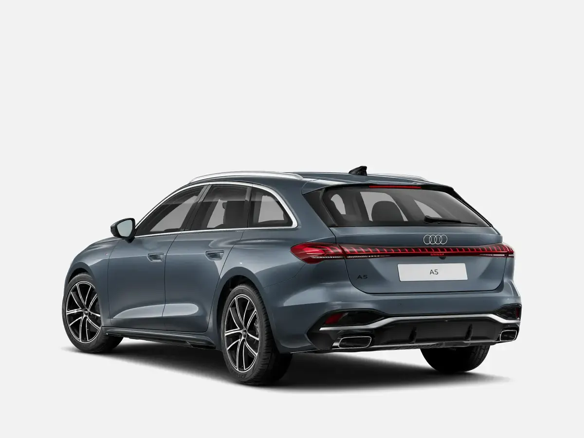 Nuova Audi A5 S-Line 204 CV (150 kW) 2026 Blu horizon metallizzato Station wagon