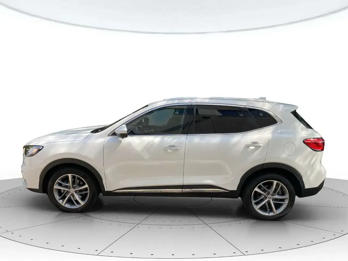Usata MG EHS Exclusive 162 CV (119 kW) 2023 Da verificare SUV