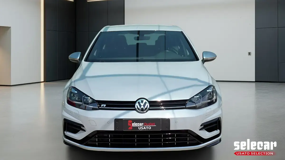 Usata VW Golf VII R 310 CV (228 kW) 2017 White silver Berlina