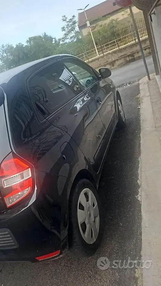 Usata Renault Twingo 69 CV (50 kW) 2015 Nero Utilitaria