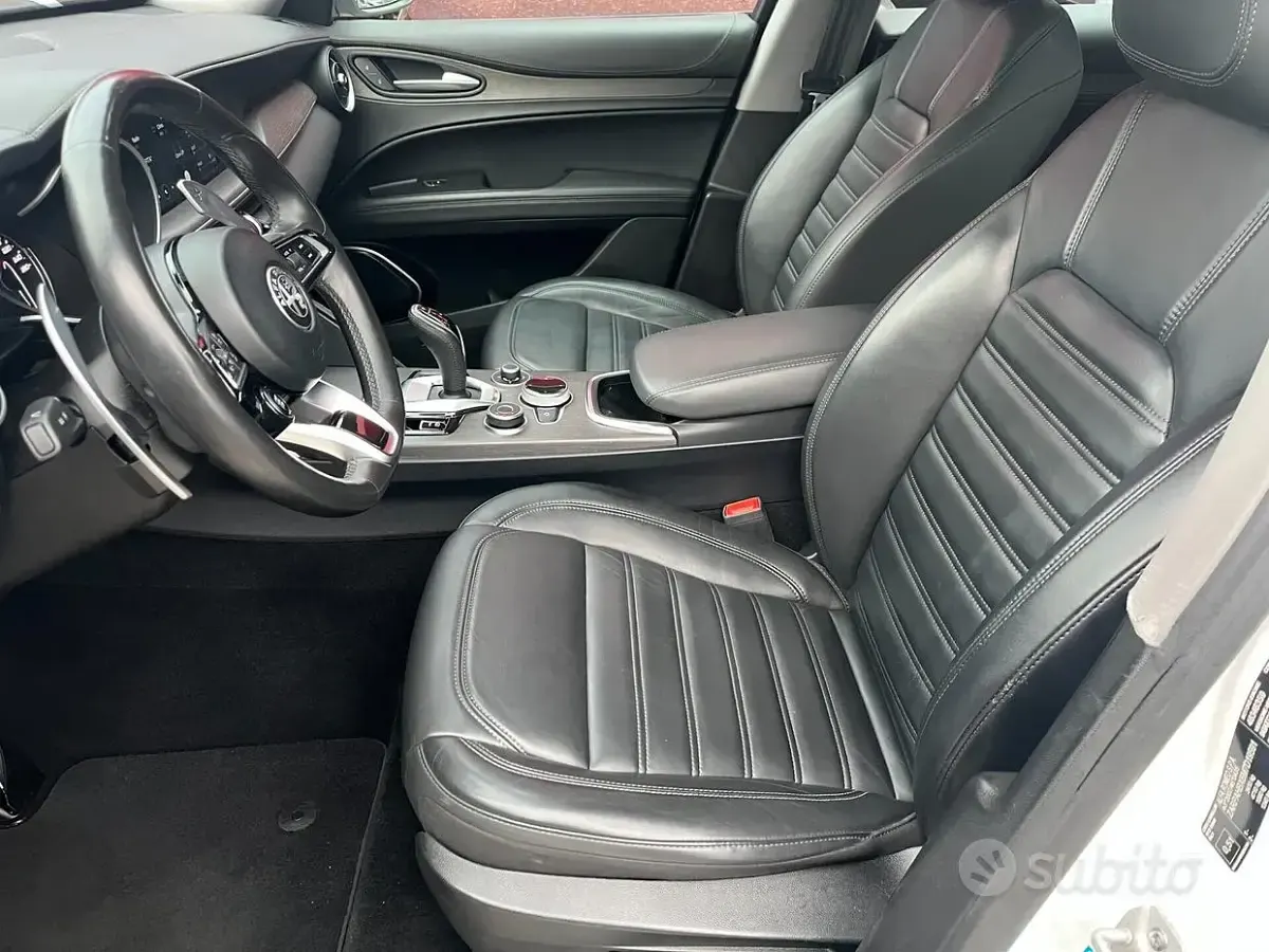 Usata Alfa Romeo Stelvio Ti 210 CV (154 kW) 2021 Bianco SUV