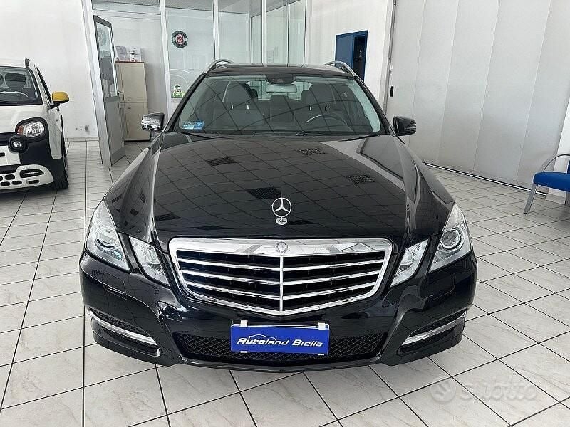 Usata Mercedes 250 204 CV (150 kW) 2011 Nero Station wagon
