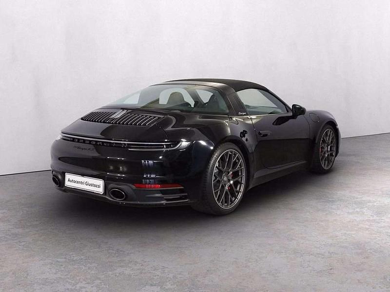Usata Porsche 911 450 CV (330 kW) 2021 Nero Cabrio