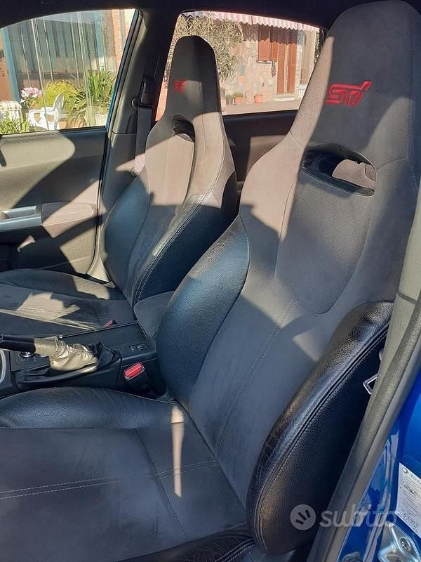 Usata Subaru Impreza 300 CV (220 kW) 2009 Blu Berlina