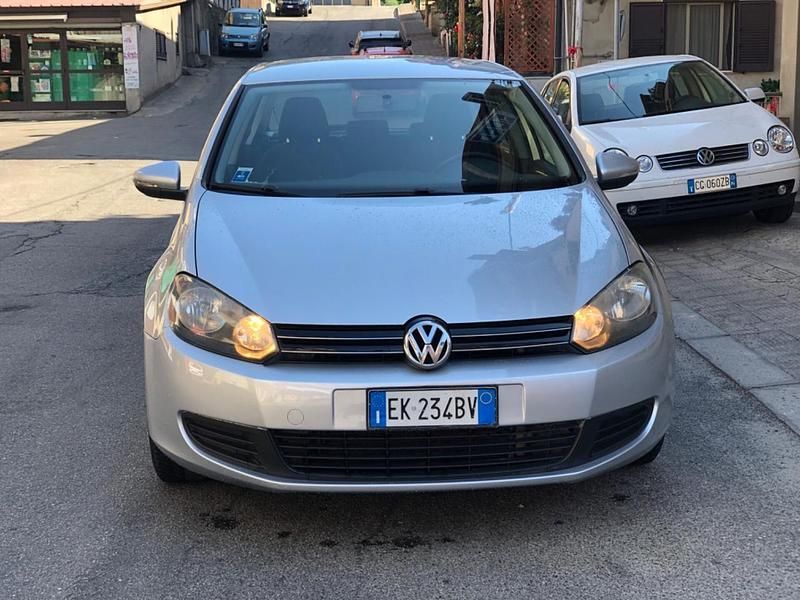 Usata VW Golf VI Comfortline 104 CV (76 kW) 2011 Grigio Utilitaria