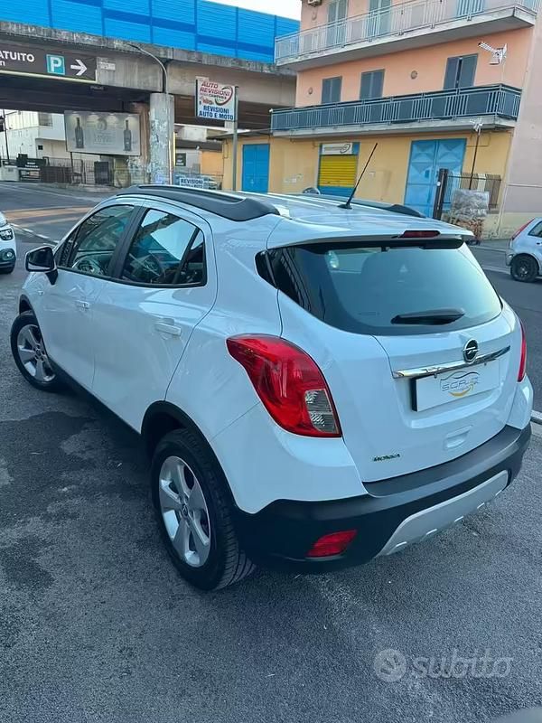 Usata Opel Mokka Cosmo 140 CV (102 kW) 2016 Bianco SUV