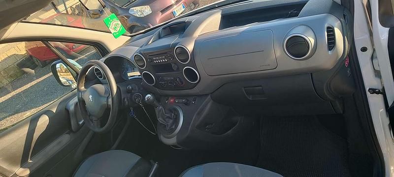 Usata Peugeot TePee Active 99 CV (72 kW) 2016 Bianco Station wagon