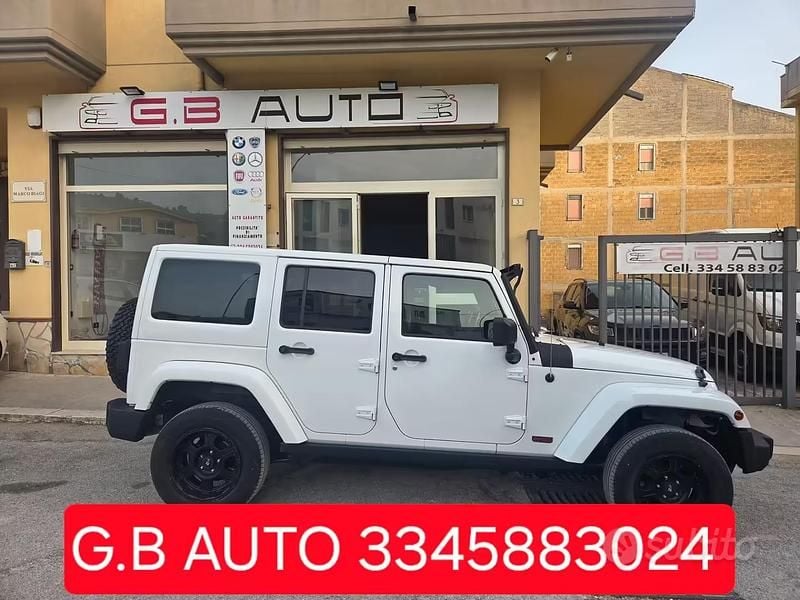 Usata Jeep Wrangler Sahara 200 CV (147 kW) 2014 Bianco SUV