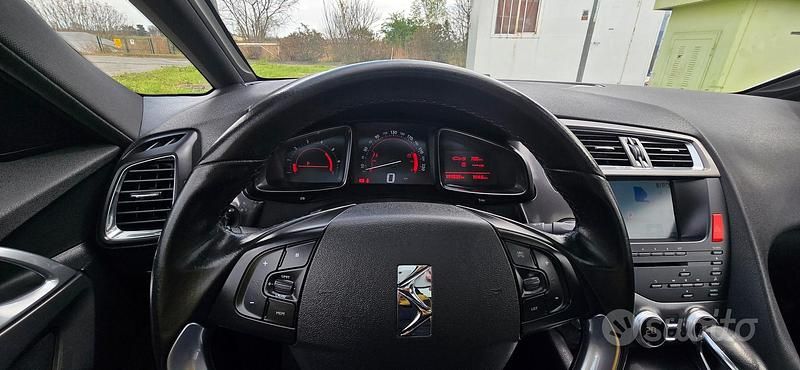 Usata Citroën DS5 So Chic 163 CV (119 kW) 2012 Bianco Utilitaria