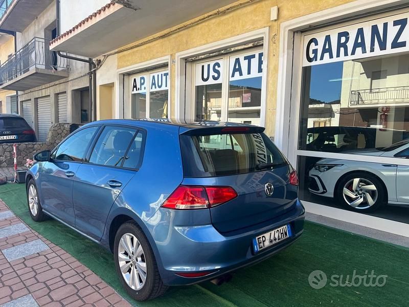 Usata VW Golf VII Comfortline 122 CV (89 kW) 2013 Blu Berlina