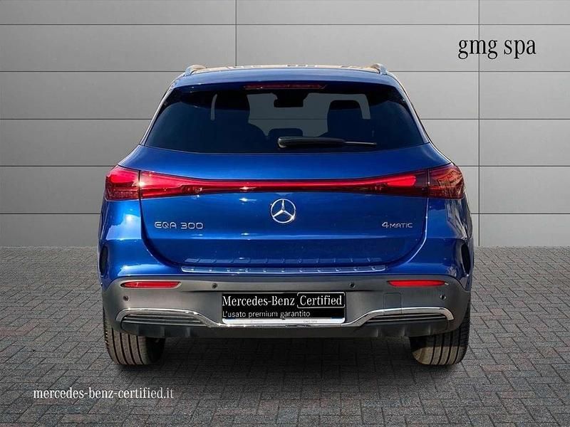 Gebraucht Mercedes EQA300 Advanced 167 kW (228 PS) 2026 Blau SUV