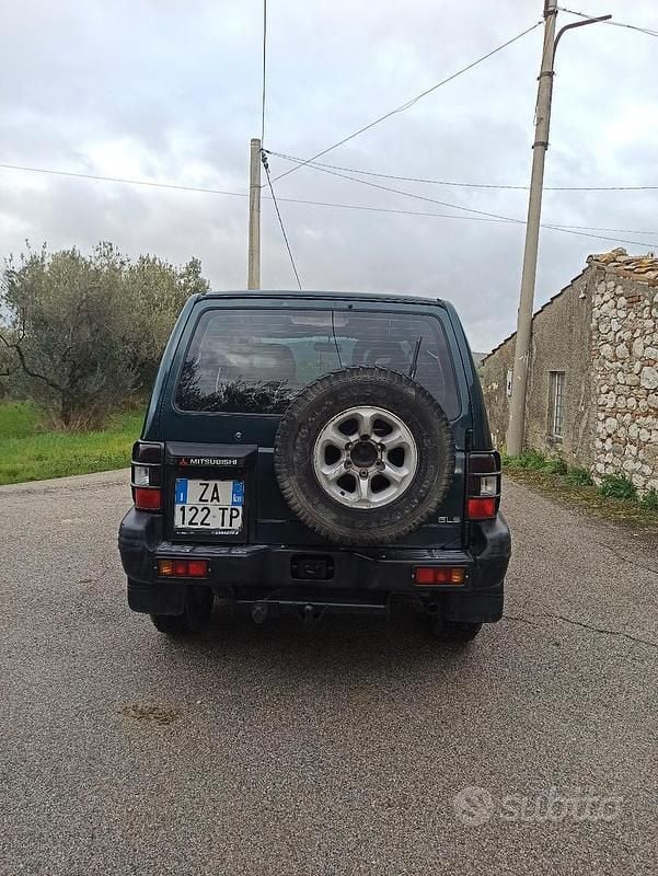 Usata Mitsubishi Pajero 1999 Verde SUV