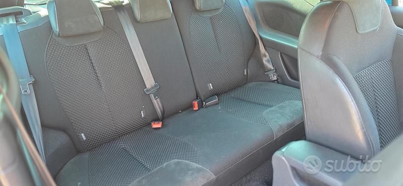 Usata Citroën DS3 82 CV (60 kW) 2015 Blu Utilitaria