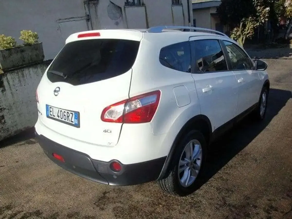 Usata Nissan Qashqai +2 N-TEC 110 CV (80 kW) 2012 Bianco SUV