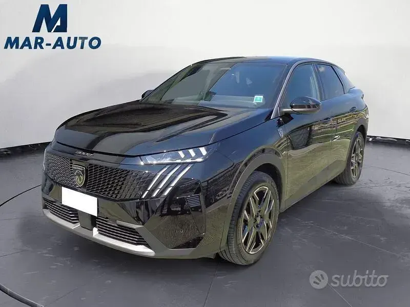 Usata Peugeot 3008 Allure 136 CV (100 kW) 2024 Nero SUV