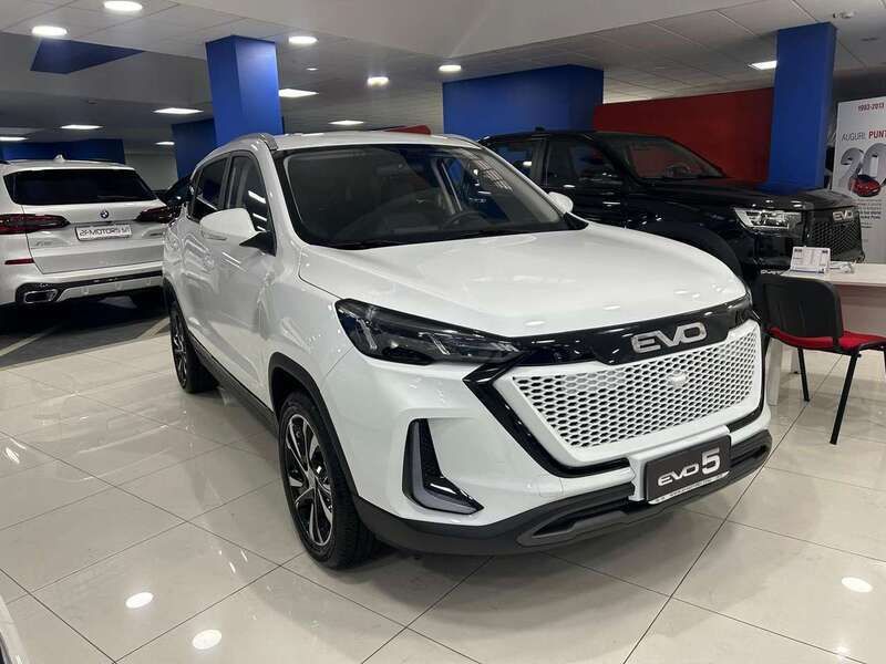Bianco Nuova 2025 EVO Evo 5 SUV | 16.900 € (Buon prezzo) - Immagine 1/4