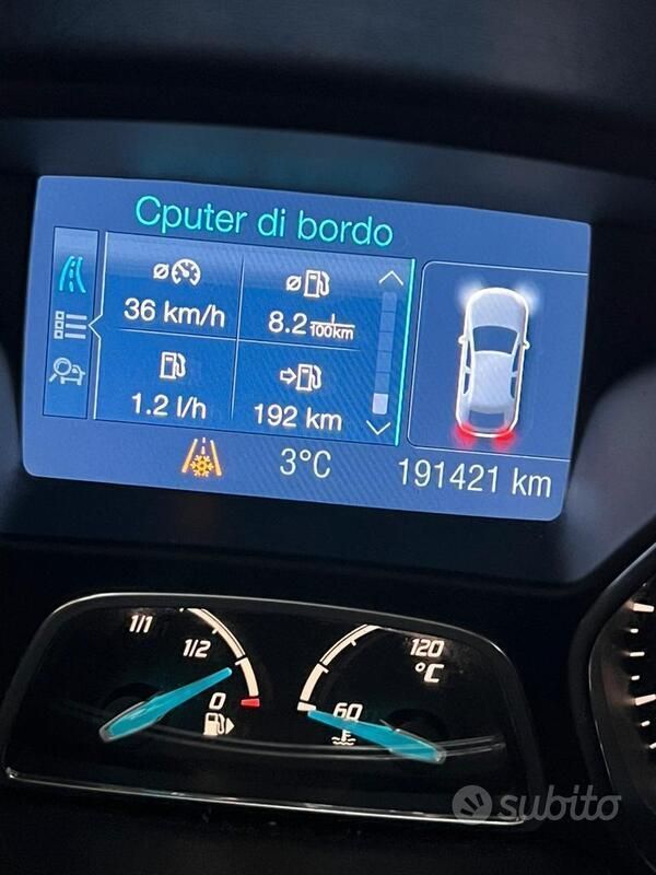 Bianco Usata 2011 Ford Focus Station wagon | 3500 € (Ottimo prezzo) - Immagine 1/4