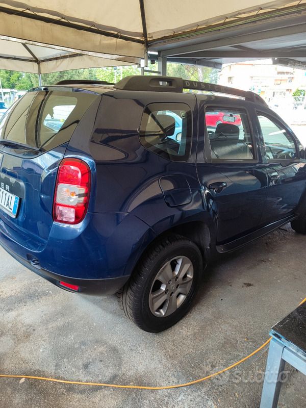 Usata Dacia Duster 105 CV (77 kW) 2014 Blu SUV