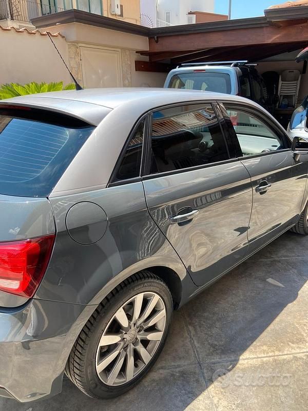 Usata Audi A1 116 CV (85 kW) 2016 Grigio Utilitaria