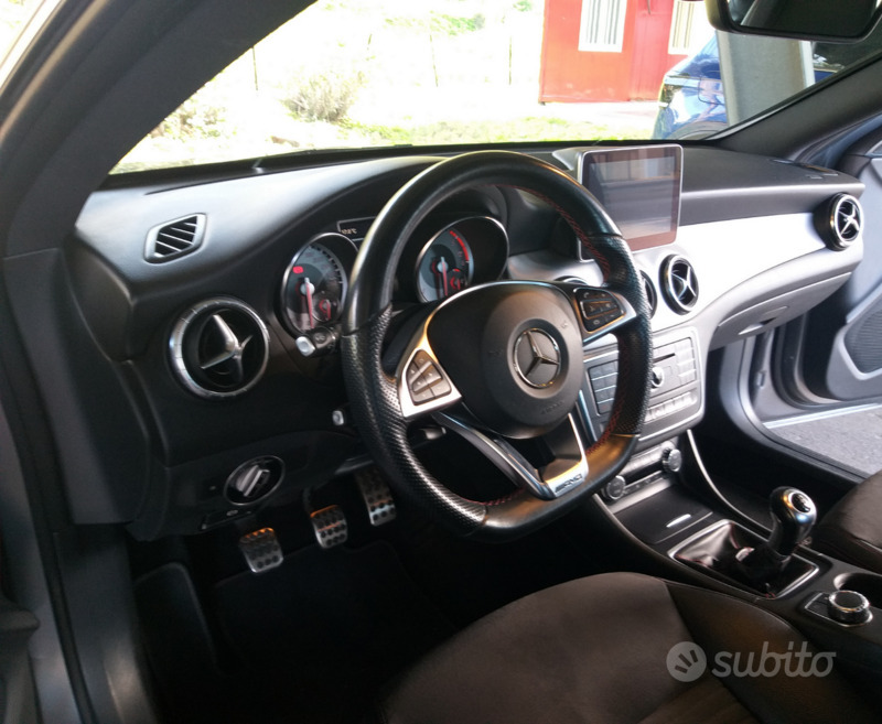 Usato 2015 Mercedes CLA220 2.1 Diesel 177 CV (23.000 €)