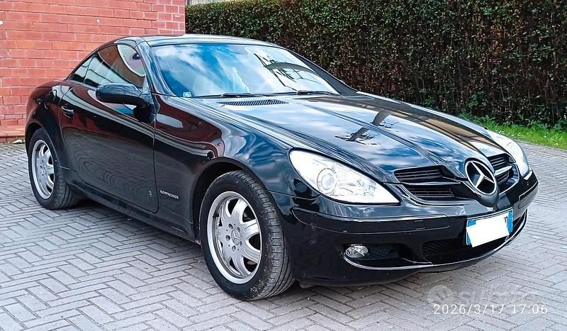 Usata Mercedes SLK200 2005 Nero Cabrio