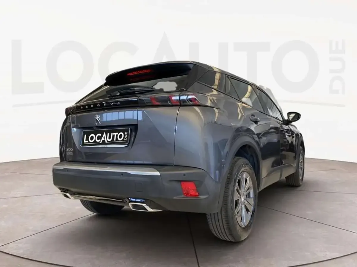 Usata Peugeot 2008 Active 131 CV (96 kW) 2023 Grigio SUV