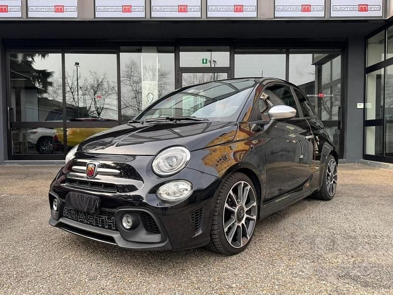 Usata Abarth 595 Turismo 165 CV (121 kW) 2018 Nero Utilitaria