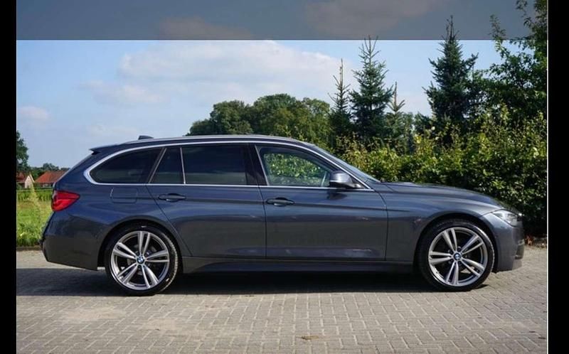Grigio Usata 2017 BMW 330 Station wagon | 15.500 € (Super prezzo) - Immagine 1/4