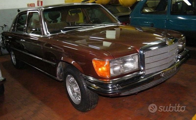 Usata Mercedes 450 1970 Marrone Berlina