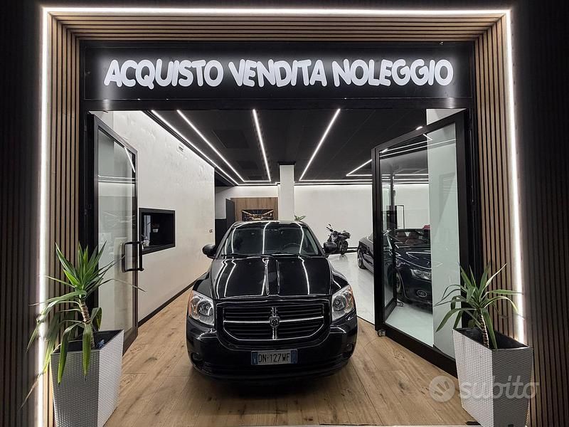 Usata Dodge Caliber SXT 140 CV (102 kW) 2009 Nero Utilitaria