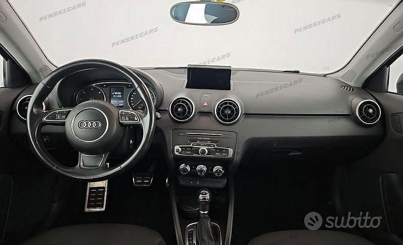 Usata Audi A1 Admired 89 CV (65 kW) 2016 Blu Utilitaria