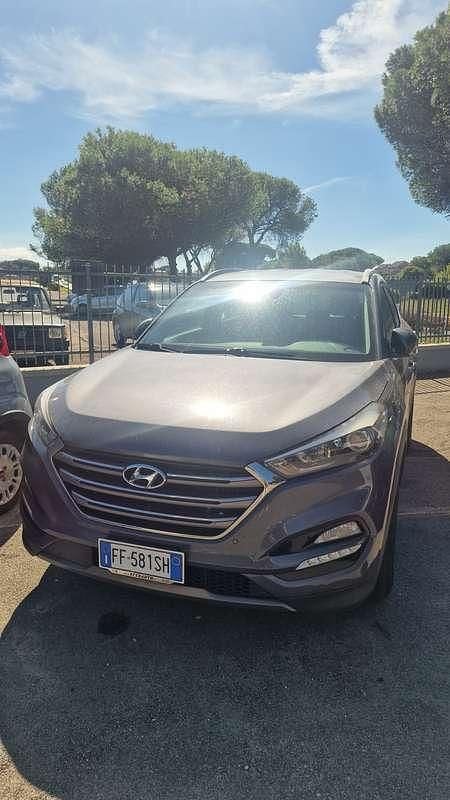 Grigio Usata 2016 Hyundai Tucson Xpossible SUV | 11.000 € (Super prezzo) - Immagine 1/4