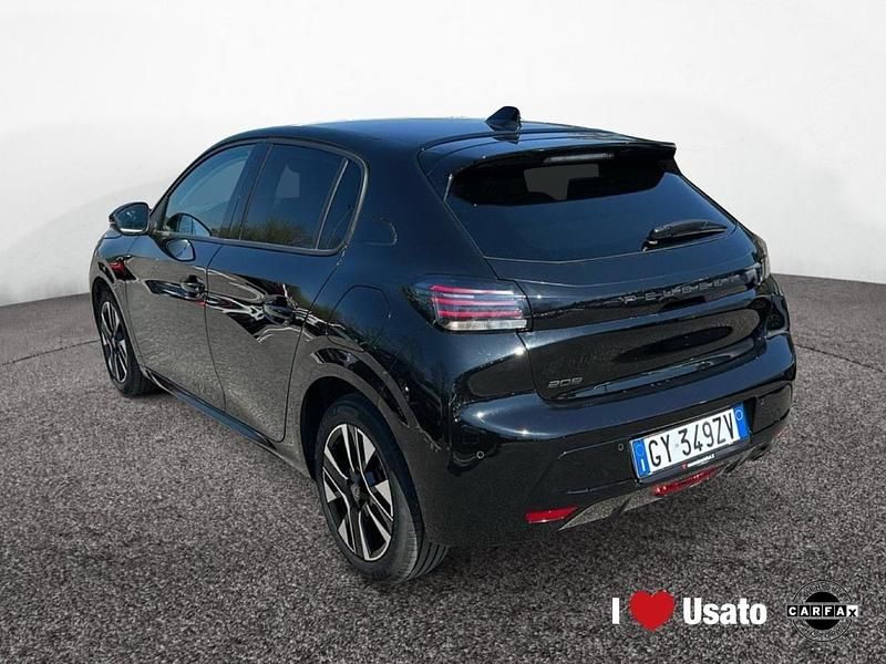 Usata Peugeot 208 Allure 101 CV (74 kW) 2025 Nero Utilitaria