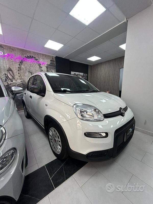 Usata Fiat Panda S 70 CV (51 kW) 2022 Bianco Utilitaria