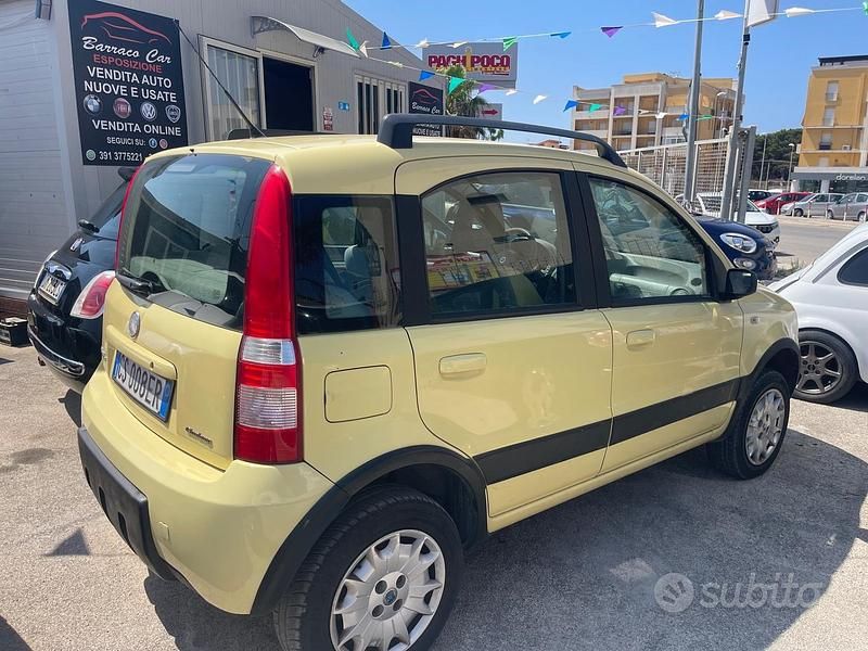 Usata Fiat Panda 4x4 Climbing 60 CV (44 kW) 2005 Giallo Utilitaria