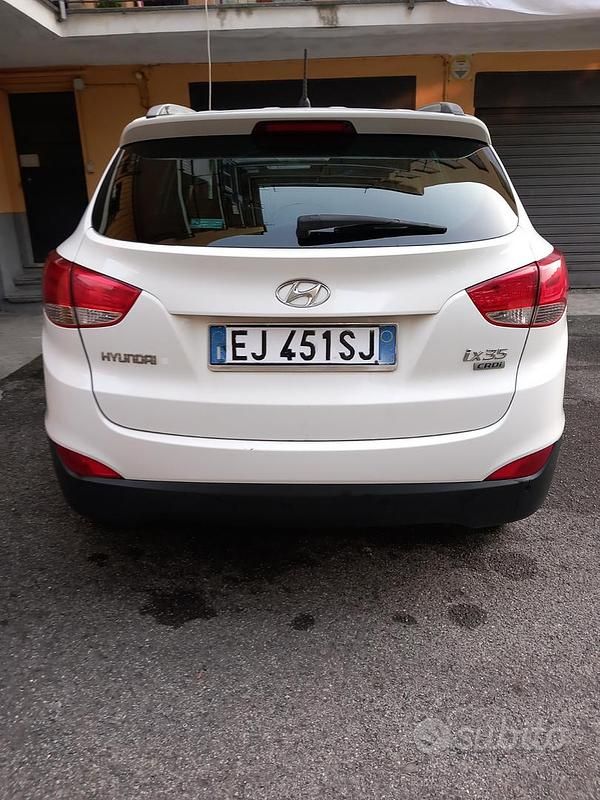 Usata Hyundai ix35 115 CV (84 kW) 2011 Bianco SUV
