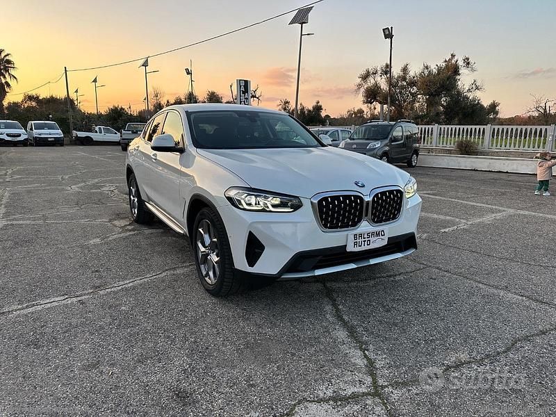 Usata BMW X4 Sport Line 190 CV (139 kW) 2021 Bianco SUV