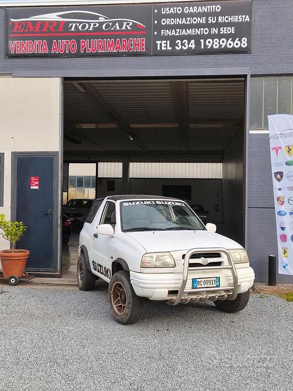 Bianco Usata 2000 Suzuki Grand Vitara SUV | 5000 € (Cara) - Immagine 1/4
