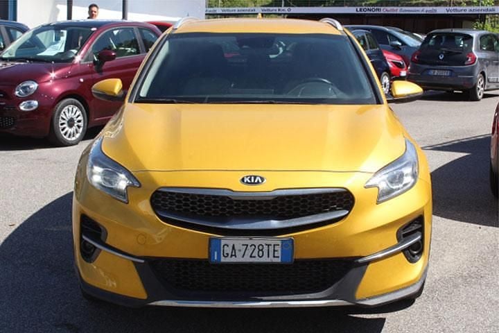 Giallo Usata 2020 Kia XCeed SUV | 18.900 € (Buon prezzo) - Immagine 1/4