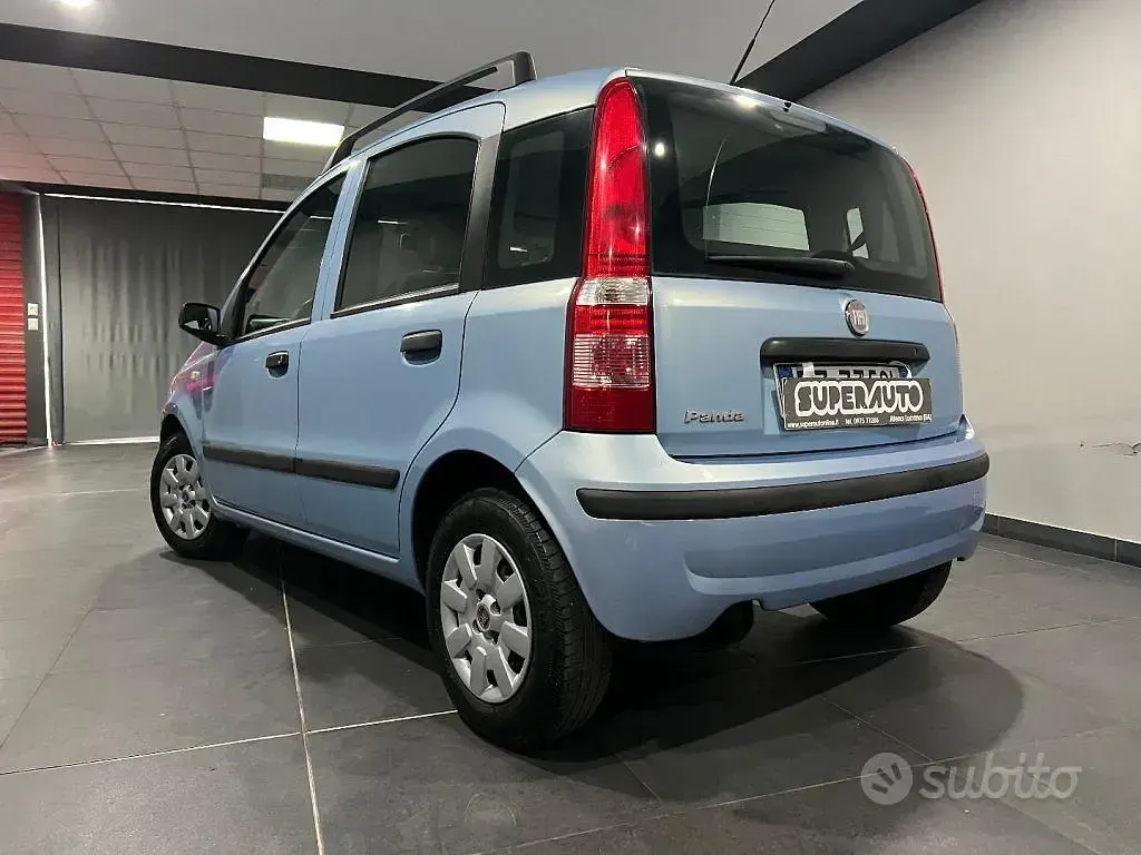 Usata Fiat Panda Dynamic 60 CV (44 kW) 2010 Blu Utilitaria
