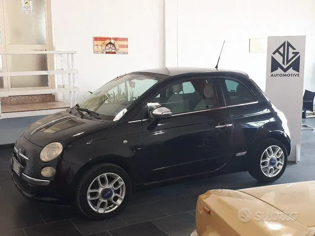 Usata Fiat 500 Lounge 75 CV (55 kW) 2008 Nero Utilitaria