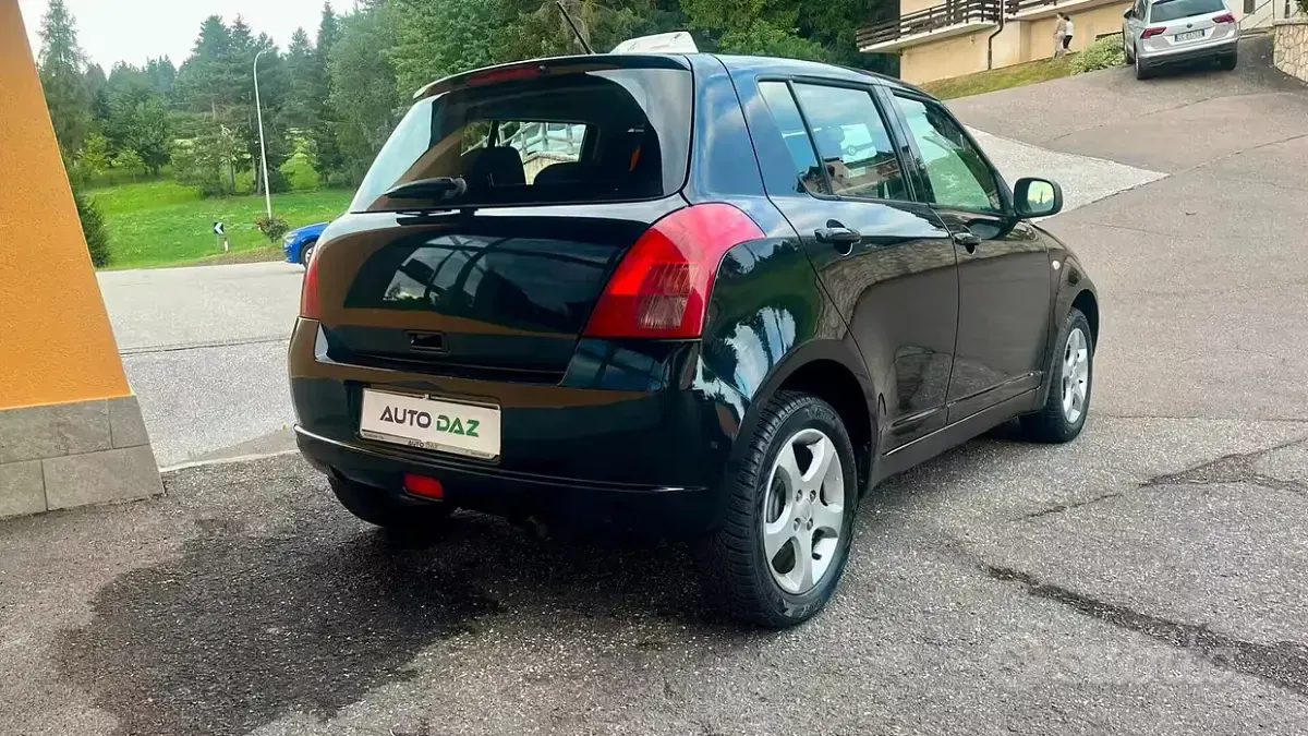 Usata Suzuki Swift 92 CV (67 kW) 2008 Nero Utilitaria