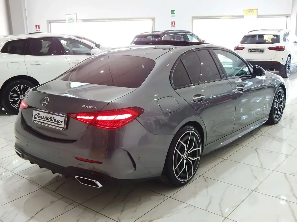 Usata Mercedes C300 Premium Plus 265 CV (194 kW) 2023 Grigio Berlina