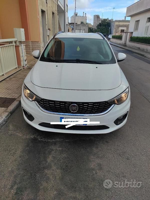 Usata Fiat Tipo Lounge 120 CV (88 kW) 2018 Bianco Station wagon