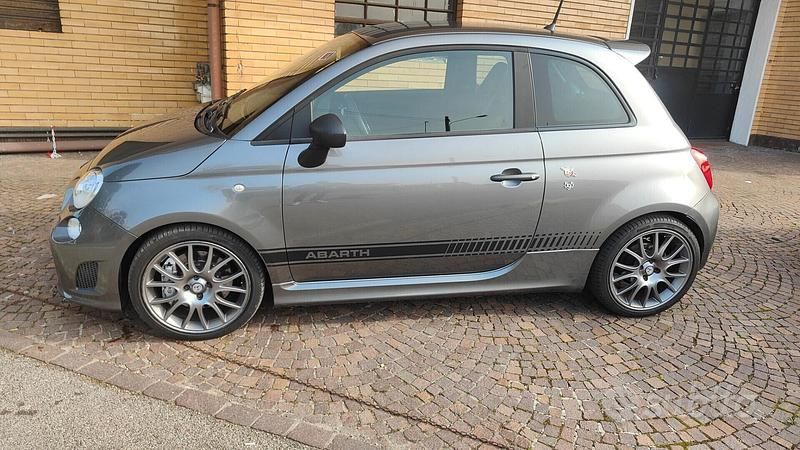 Usata Abarth 595 Competizione 180 CV (132 kW) 2016 Grigio Utilitaria