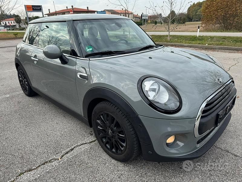 Begagnad Mini One D 116 HK (85 kW) 2018 Grå Halvkombi